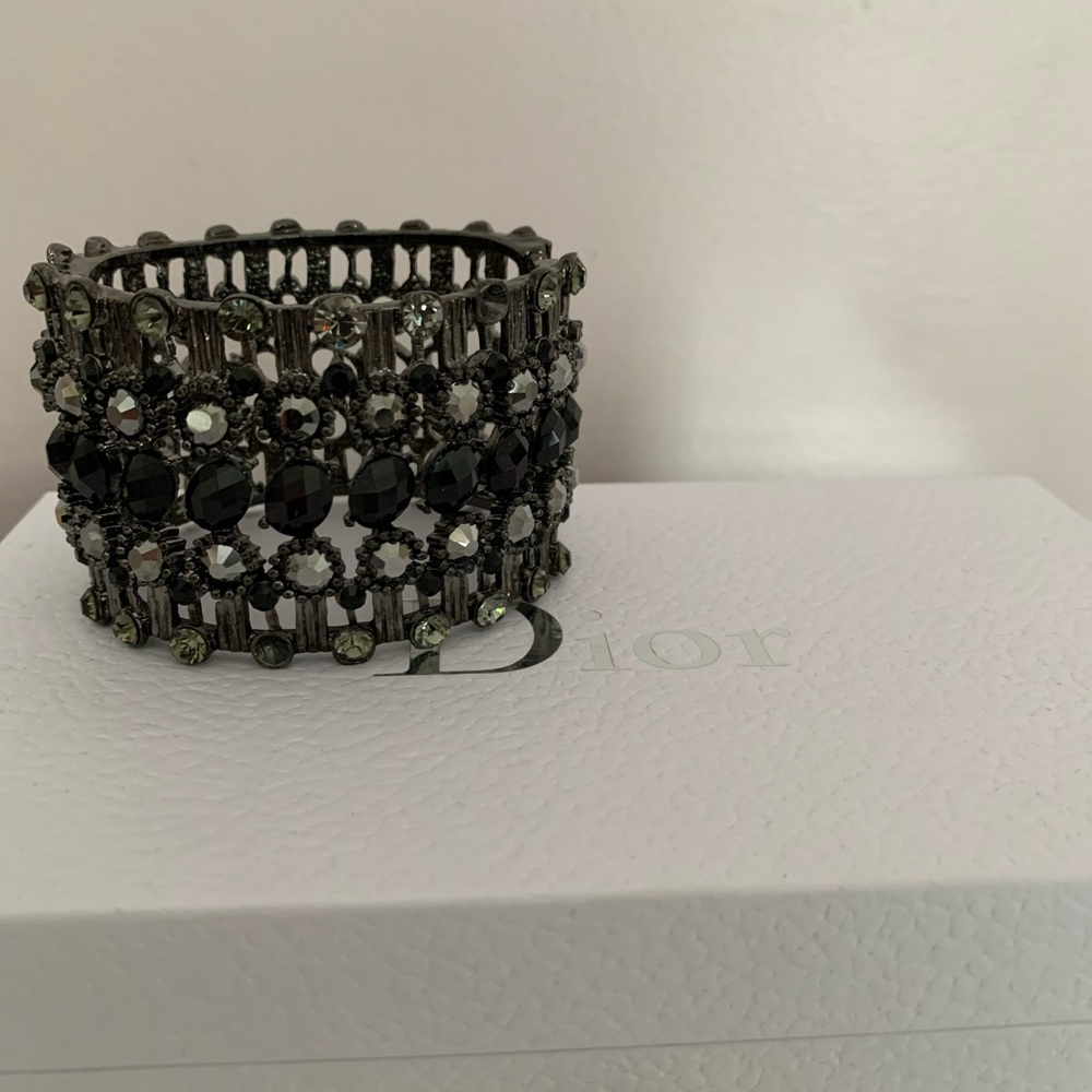 Dark Silver Black Jeweled Cufflink Bracelet